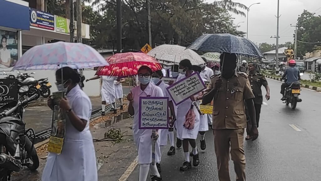 tholunoi vilippunavu (1)