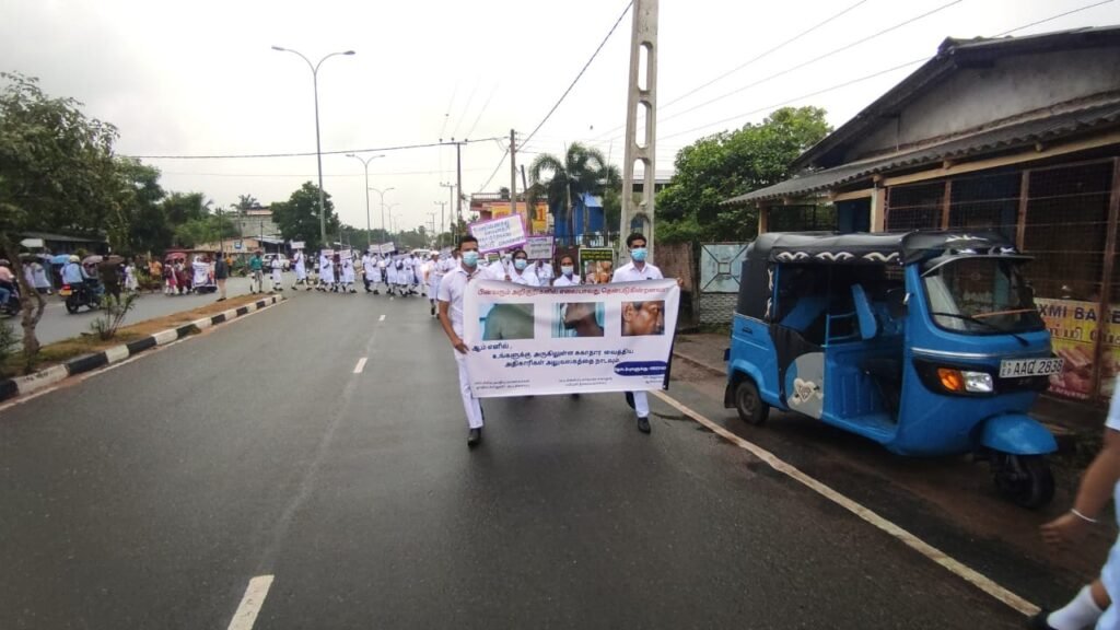 tholunoi vilippunavu (3)