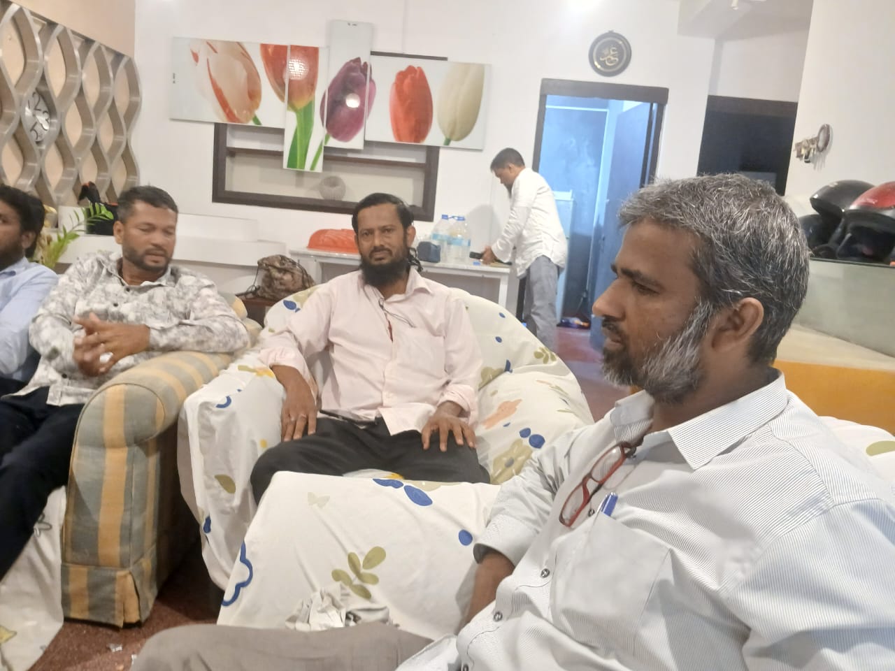 கொழும்பில் மரணிக்கின்ற ஜனாஸாக்களை; வெளி மாவட்டங்களுக்கு துரிதமாக கொண்டு செல்ல - அவசர வாகன சேவைப் பிரிவு விஸ்தரிப்பு.!!!