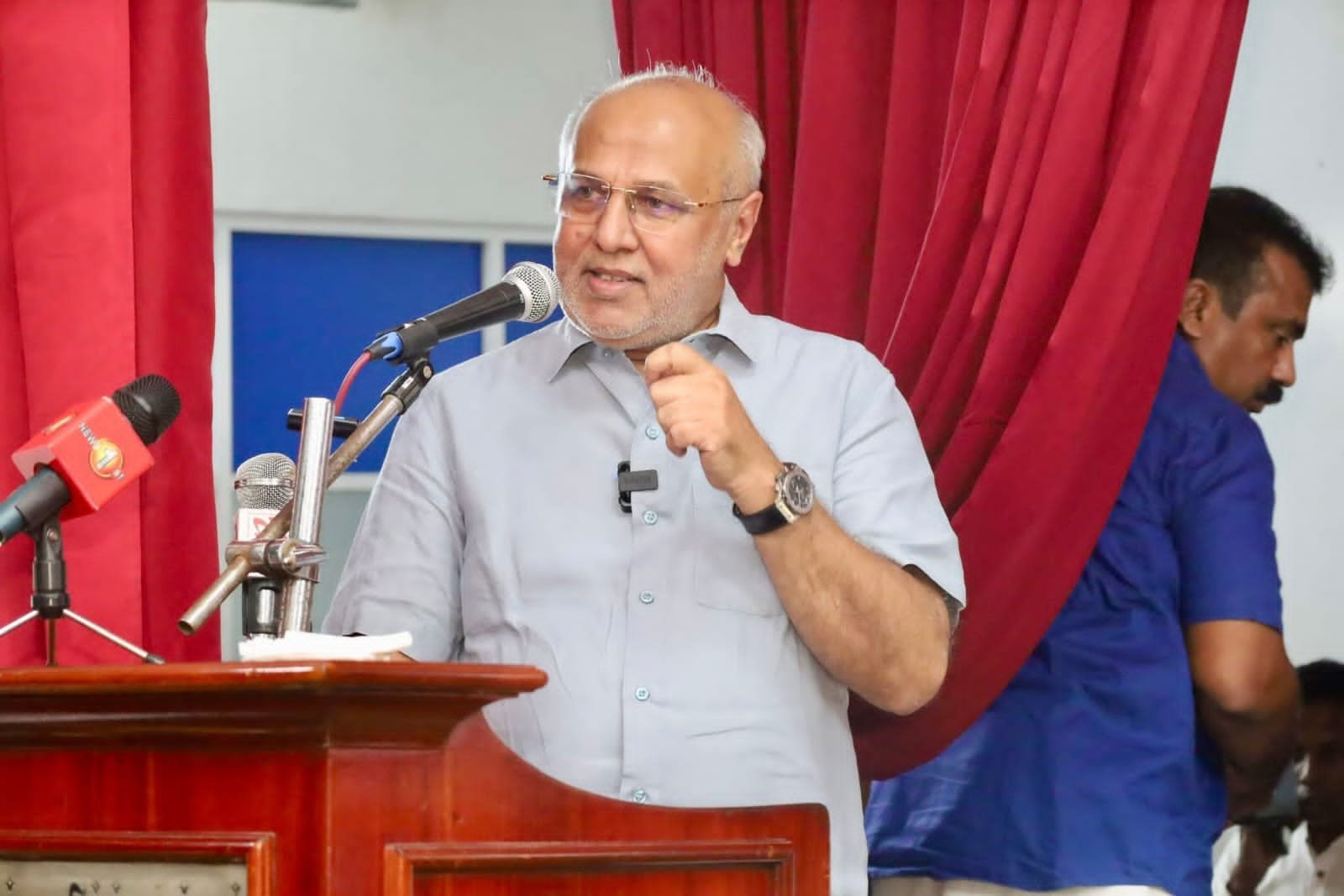 ஊடகவியலாளர்கள் படுகொலை: விசாரணைக்காக ஜனாதிபதி ஆணைக்குழு அமைக்க வேண்டும் – ரவூப் ஹக்கீம்.!!!