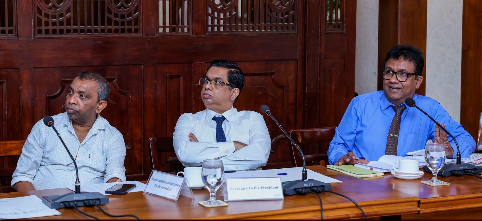 ‘Clean Colombo’ திட்டத்தின் முன்னேற்றம் குறித்து ஜனாதிபதி அலுவலகத்தில் விசேட கலந்துரையாடல்.!!!